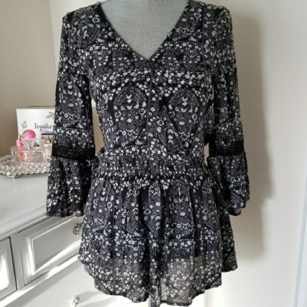 American Eagle romper